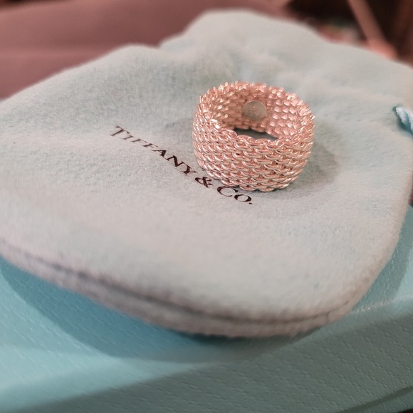Tiffany & Co. Jewelry - TIFFANY & CO. SOMERSET MESH RING SIZE 5